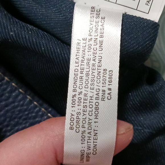 Red white navy. Leather handbag. Never used. 11in high 3.5 bottom 12 in wide. - Picture 6 of 12